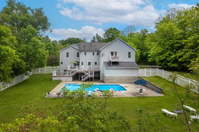 1851 York Street Extension, Poultney, VT 05764