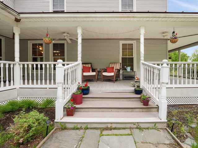 1851 York Street Extension, Poultney, VT 05764