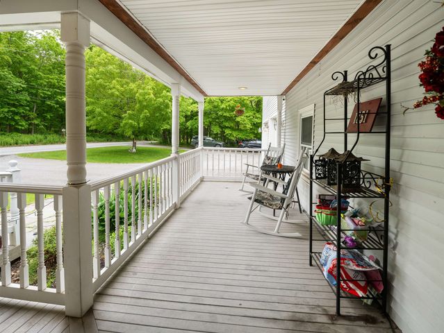 1851 York Street Extension, Poultney, VT 05764