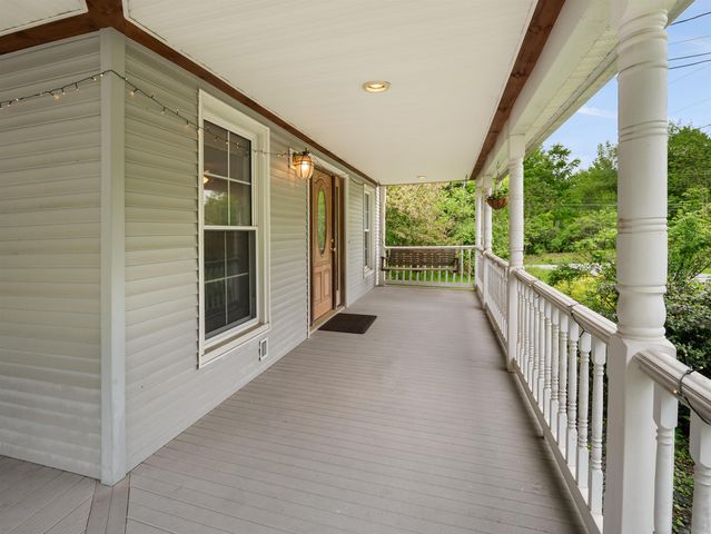 1851 York Street Extension, Poultney, VT 05764