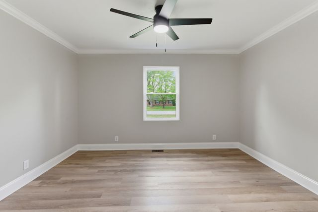 1141 Cranberry Dr, Murfreesboro, TN 37129