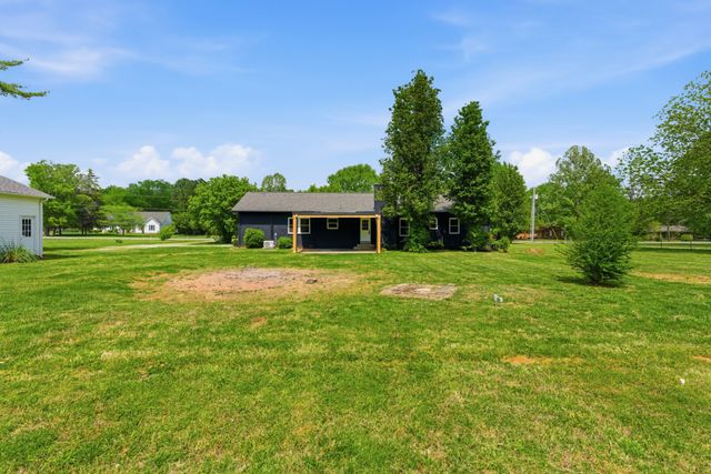 1141 Cranberry Dr, Murfreesboro, TN 37129