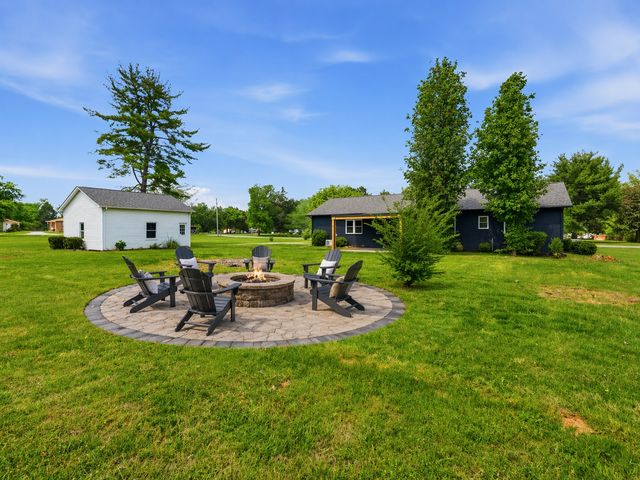 1141 Cranberry Dr, Murfreesboro, TN 37129