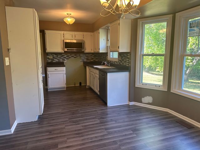 1016 S Fox Trails Drive, Cary, IL 60013