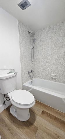 500 Bayview Dr 1117, Sunny Isles Beach, FL 33160