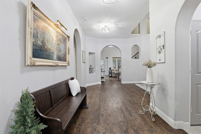 1004 Tara Drive, Burleson, TX 76028