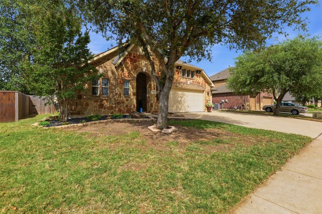 1004 Tara Drive, Burleson, TX 76028