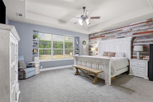 1004 Tara Drive, Burleson, TX 76028