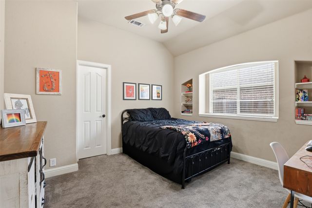 1004 Tara Drive, Burleson, TX 76028