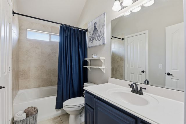 1004 Tara Drive, Burleson, TX 76028