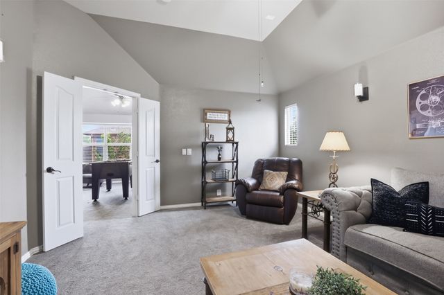 1004 Tara Drive, Burleson, TX 76028