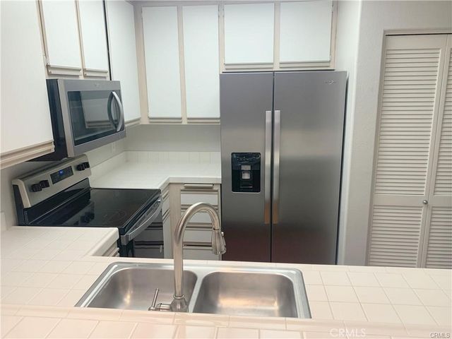 2960 Champion Way 1307, Tustin, CA 92782