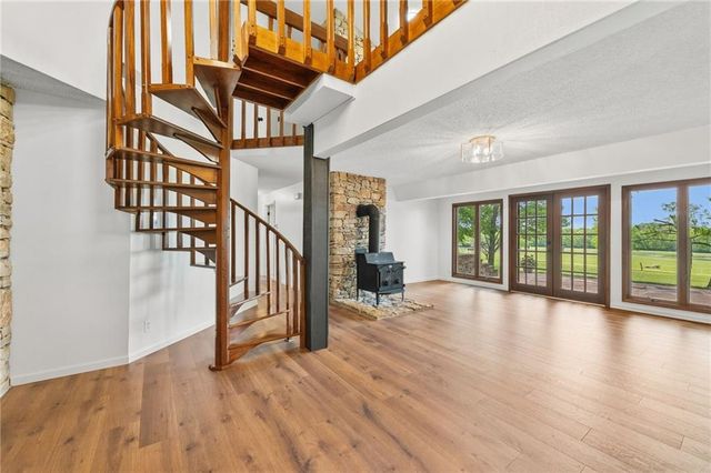 1601 Vogt Road, Raymore, MO 64083
