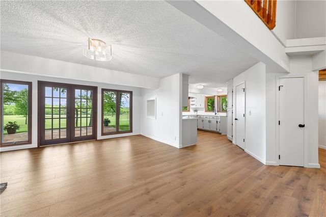 1601 Vogt Road, Raymore, MO 64083