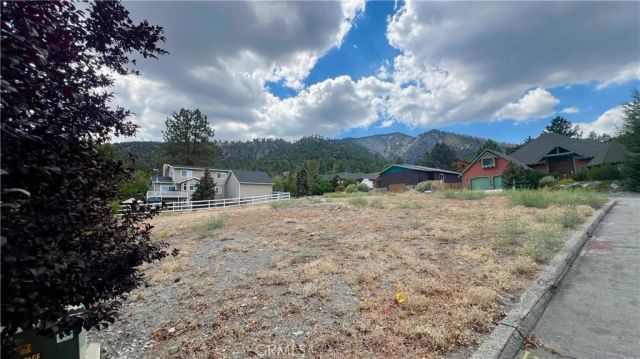 5419 Pacific Crest, Wrightwood, CA 92397