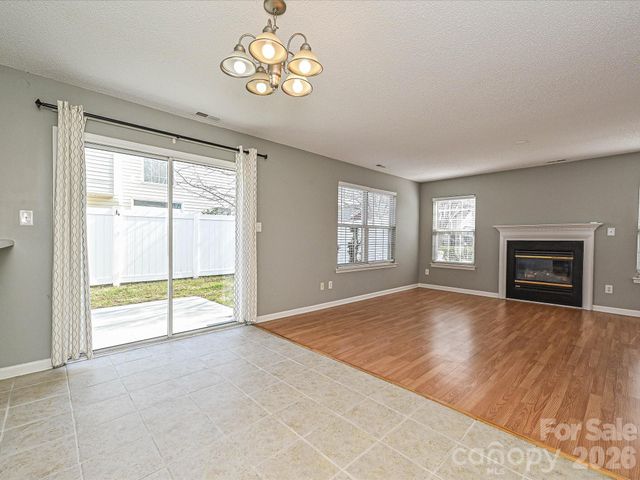 8627 Meadowmont View Drive, Charlotte, NC 28269