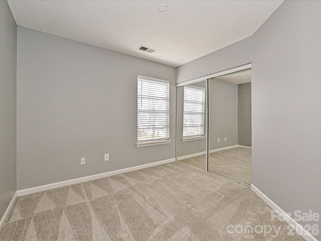 8627 Meadowmont View Drive, Charlotte, NC 28269