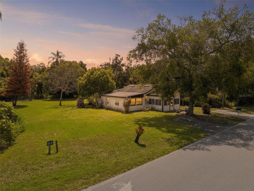1203 SASOON AVENUE, Orlando, FL 32803