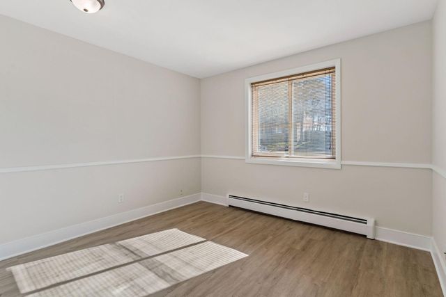 2212 Aldrich Avenue S 102, Minneapolis, MN 55405