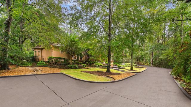 7346 Teaswood Drive, Conroe, TX 77304