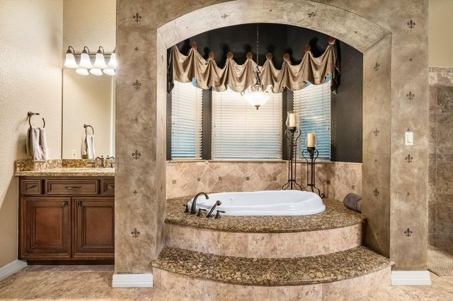 7346 Teaswood Drive, Conroe, TX 77304