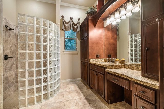 7346 Teaswood Drive, Conroe, TX 77304