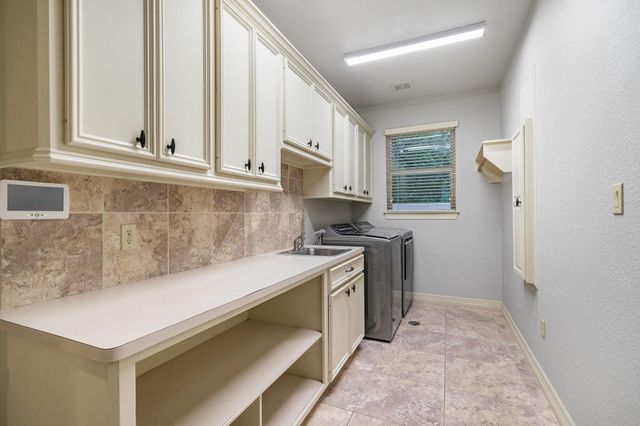 7346 Teaswood Drive, Conroe, TX 77304