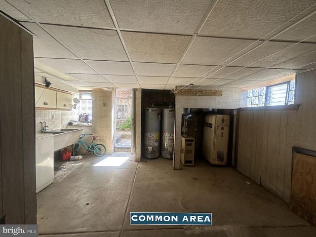 1227 HELLERMAN ST, Philadelphia, PA 19111