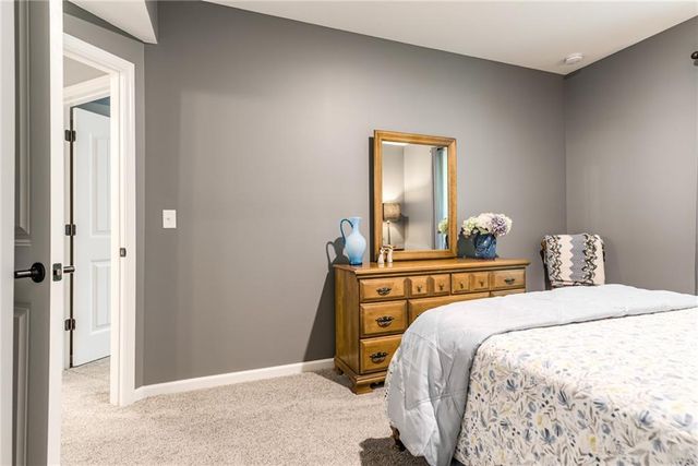 20922 W 190th Terrace, Spring Hill, KS 66083