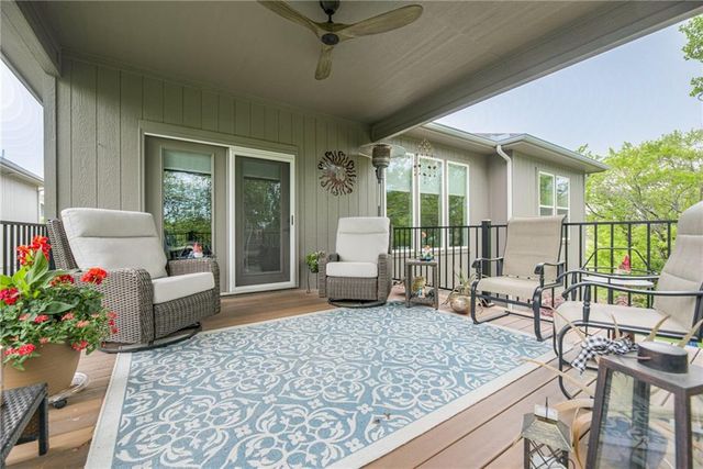 20922 W 190th Terrace, Spring Hill, KS 66083