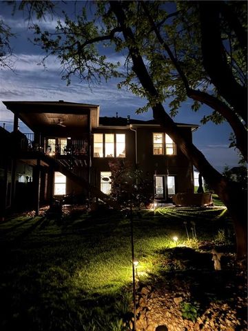 20922 W 190th Terrace, Spring Hill, KS 66083
