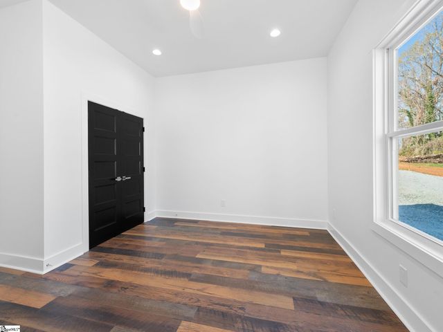 202 S Howard Street, Landrum, SC 29356