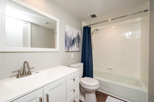 200 Wagner Pl Apt 408, Memphis, TN 38103