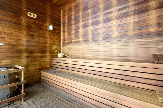 200 Wagner Pl Apt 408, Memphis, TN 38103