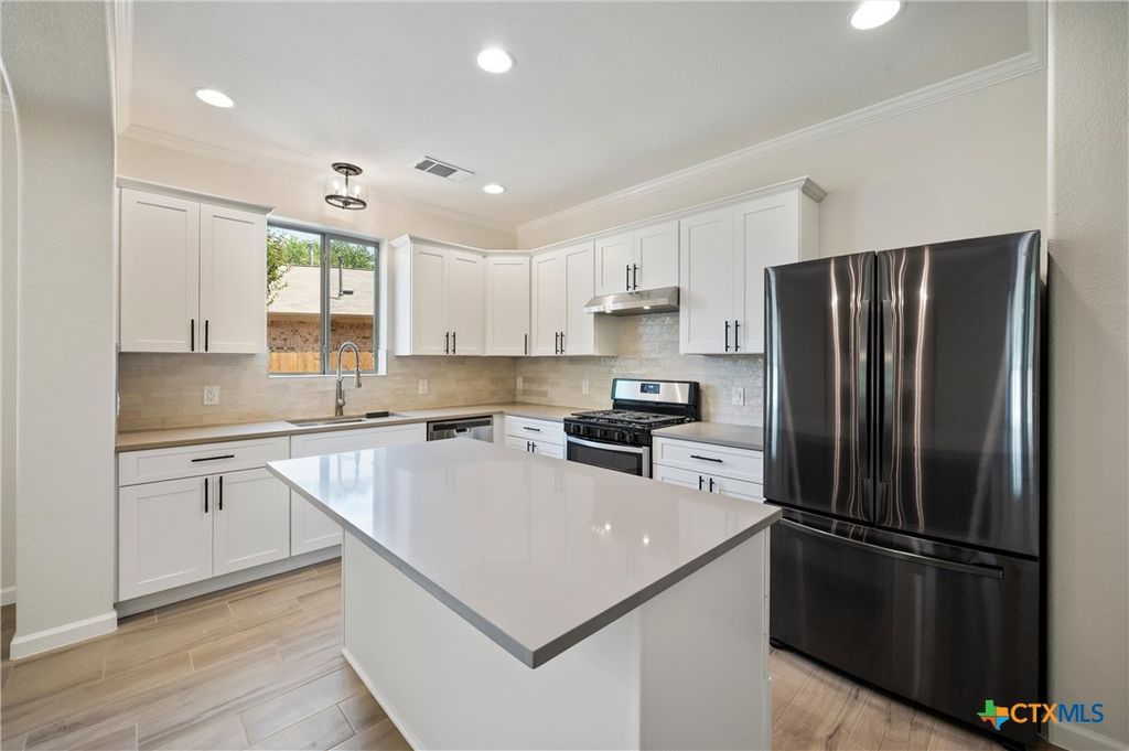 10936 Short Springs Drive, Austin, TX 78754