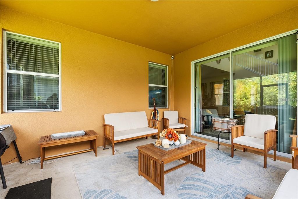 Image 14 of property listing at 2182 CROSSTON CIRCLE, Orlando, FL 32824