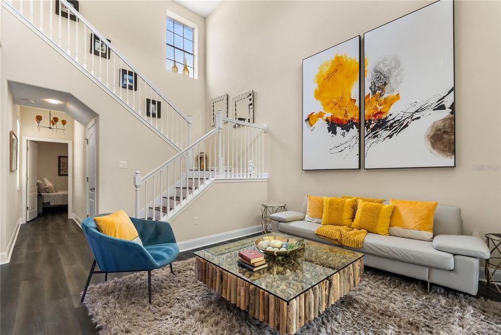 Image 5 of property listing at 2182 CROSSTON CIRCLE, Orlando, FL 32824