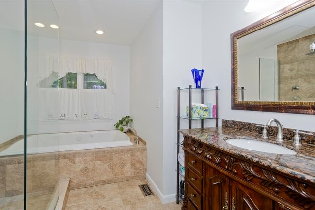 271 Brookwood Drive, Longmeadow, MA 01106