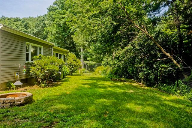271 Brookwood Drive, Longmeadow, MA 01106