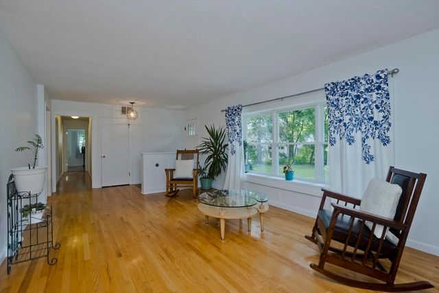 271 Brookwood Drive, Longmeadow, MA 01106
