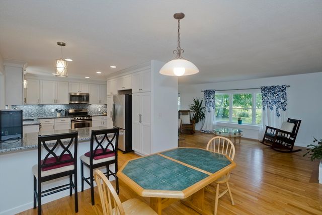 271 Brookwood Drive, Longmeadow, MA 01106
