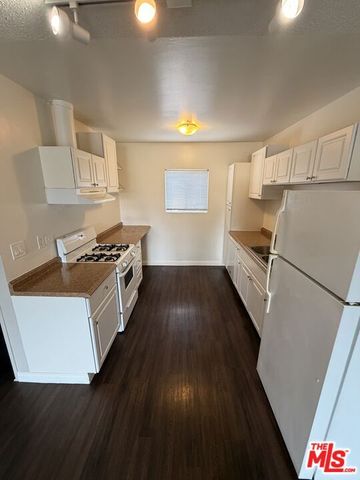 4550 Overland Avenue 228, Culver City, CA 90230