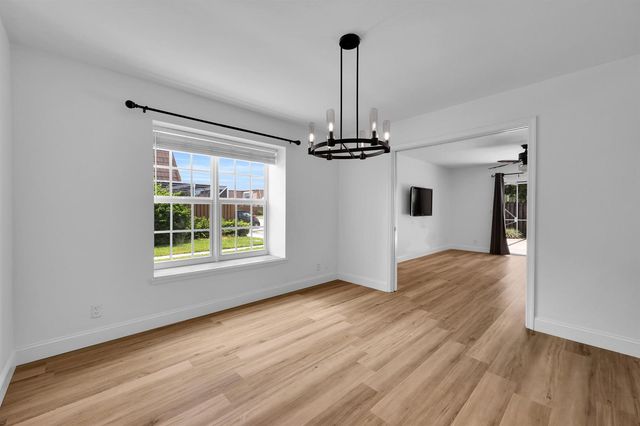 11557 WINCHESTER Drive, Palm Beach Gardens, FL 33410