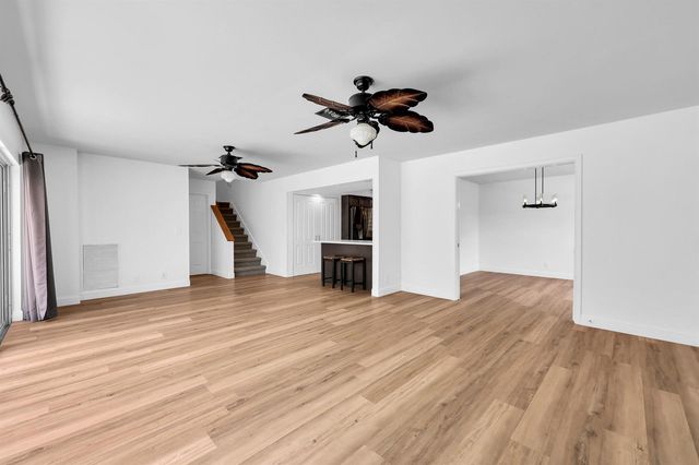 11557 WINCHESTER Drive, Palm Beach Gardens, FL 33410