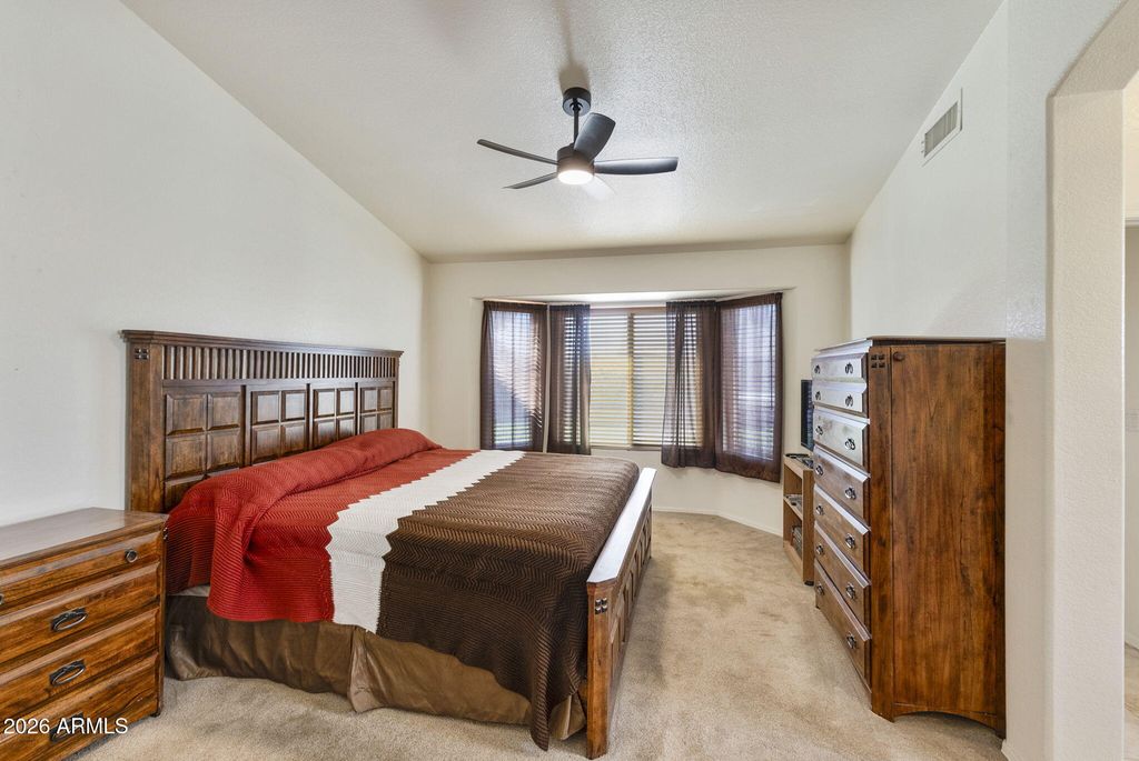 Image 13 of property listing at 5507 E FARMDALE Avenue, Mesa, AZ 85206