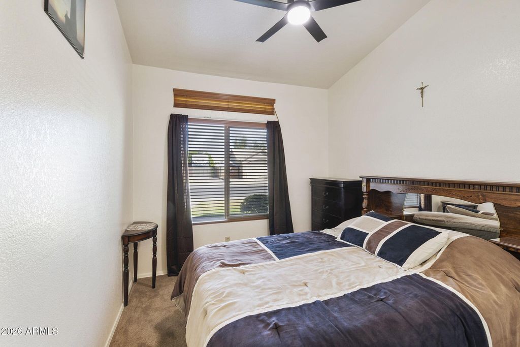 Image 17 of property listing at 5507 E FARMDALE Avenue, Mesa, AZ 85206