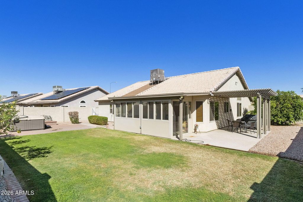 Image 28 of property listing at 5507 E FARMDALE Avenue, Mesa, AZ 85206