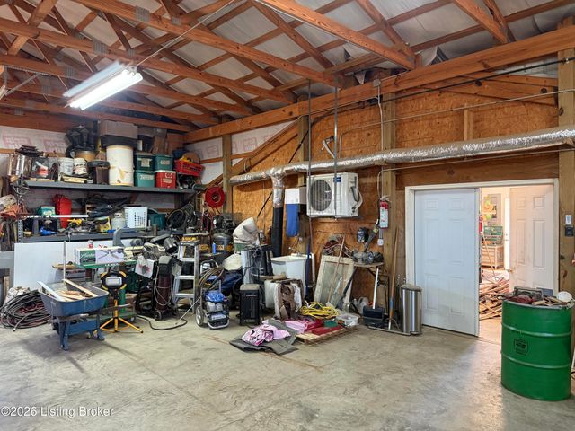 5370 Yates Cooney Neck Rd, Bloomfield, KY 40008