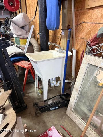 5370 Yates Cooney Neck Rd, Bloomfield, KY 40008