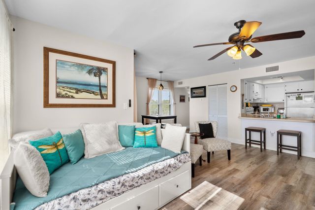 501 Maison Dr Apt F21, Myrtle Beach, SC 29572